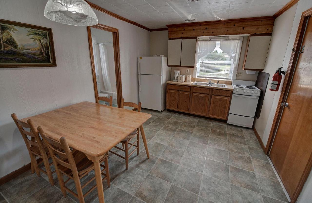 Outer Banks Motel - Village Accommodations Бакстон Екстер'єр фото