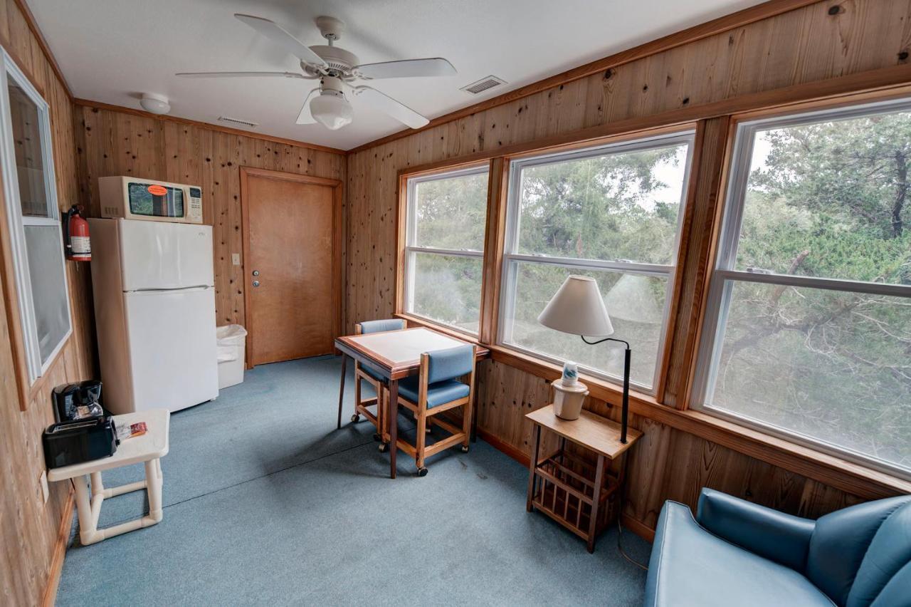 Outer Banks Motel - Village Accommodations Бакстон Екстер'єр фото